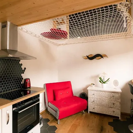 Apartman Tiny De L'aigle *